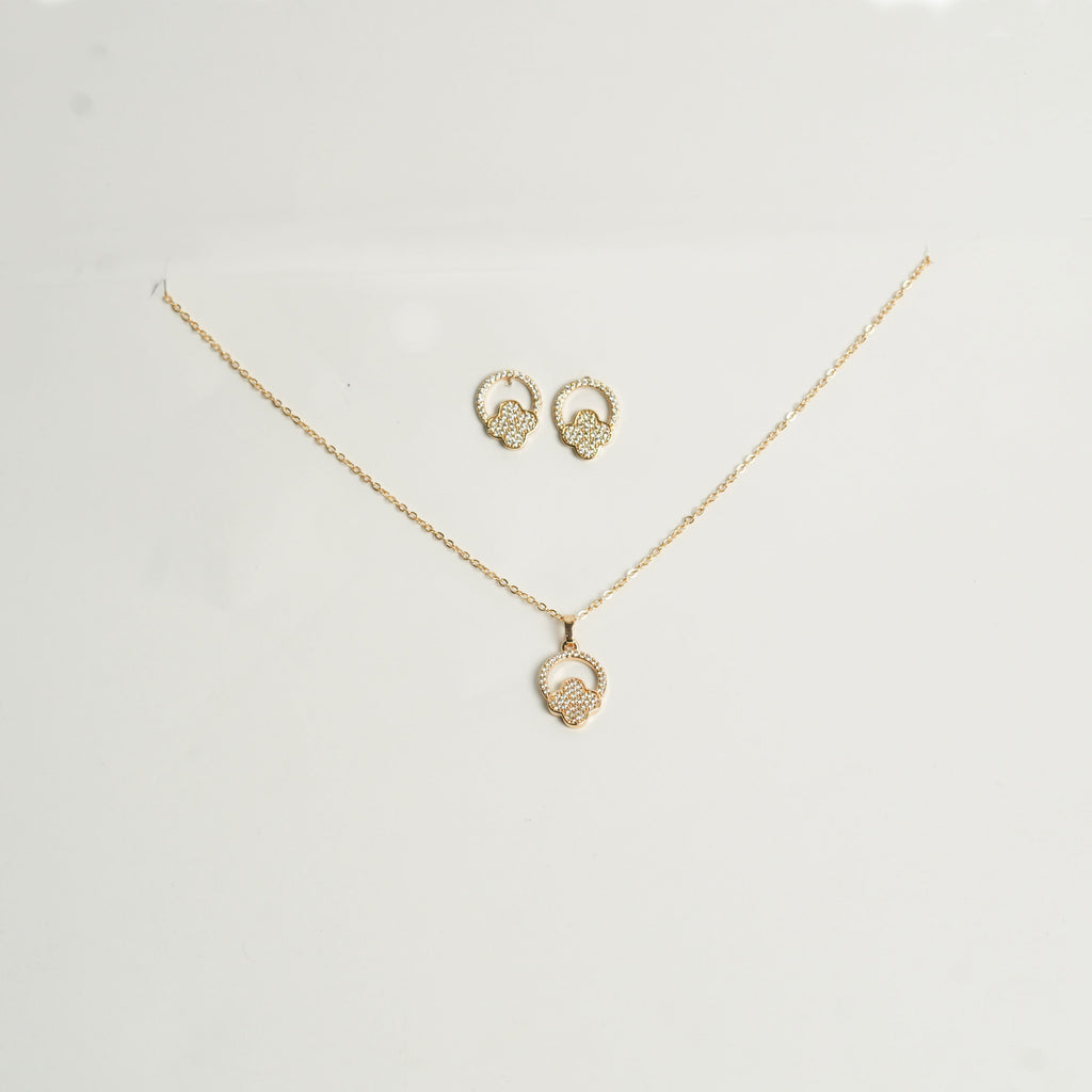 Clover necklace and earring Set
